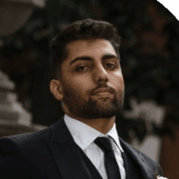 Naveen Dhillon headshot